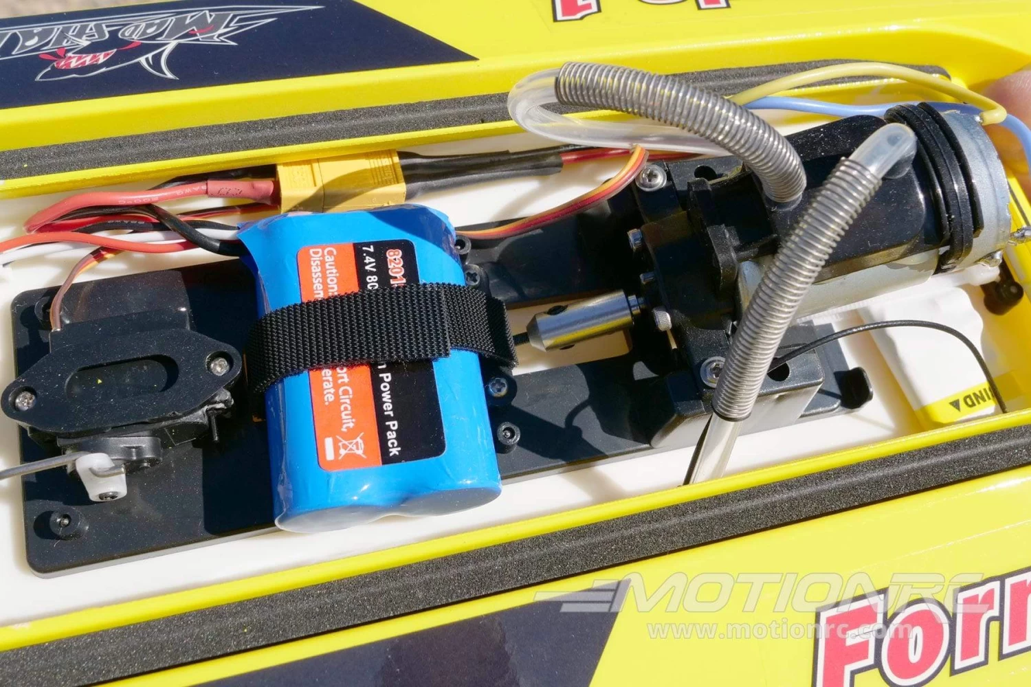 Bancroft Mad Shark V2 Brushed 368mm (14.5") F1 Tunnel Hull - RTR - Image 8