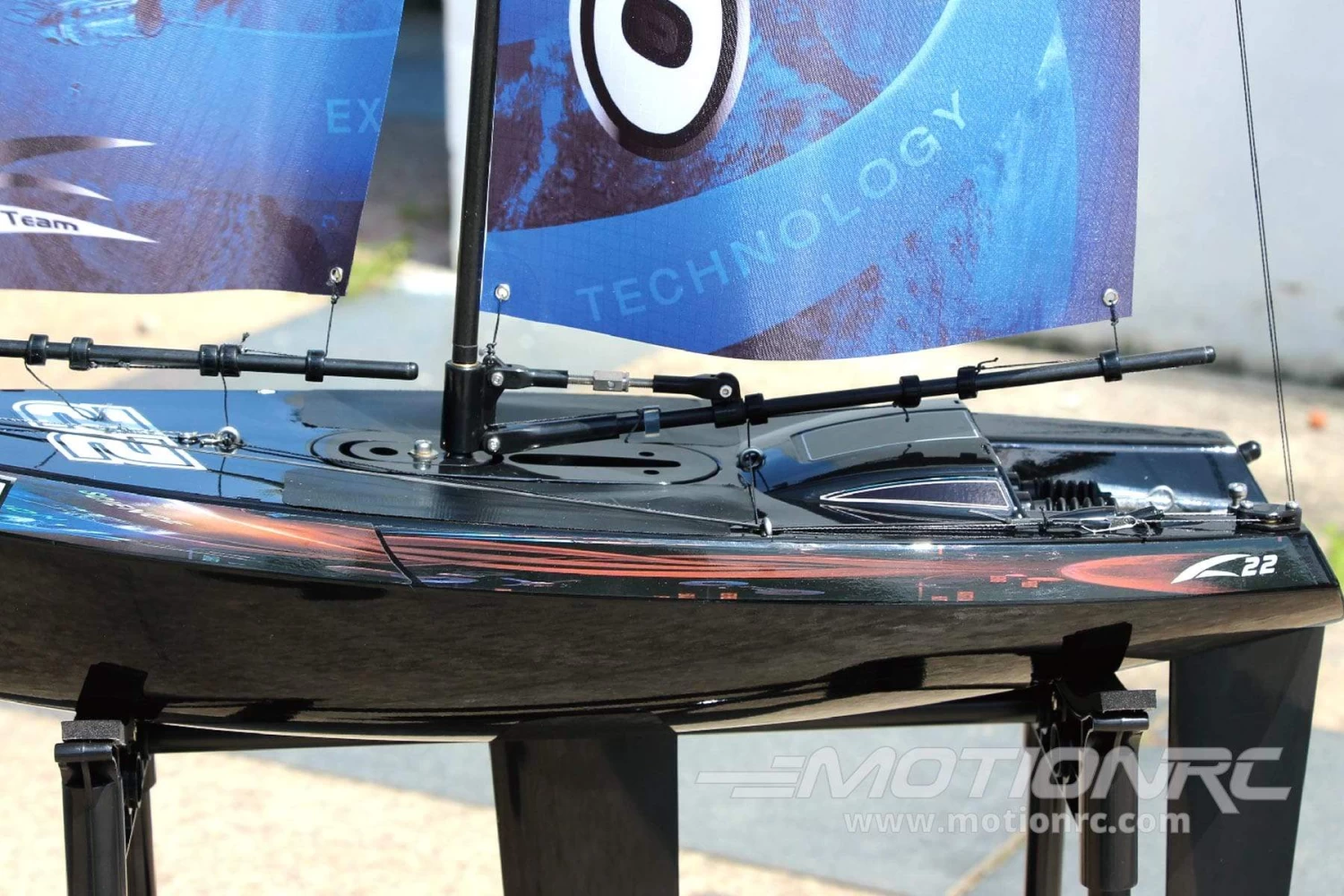 Bancroft Orion V2 465mm (18.3") Sailboat - RTR - Image 11