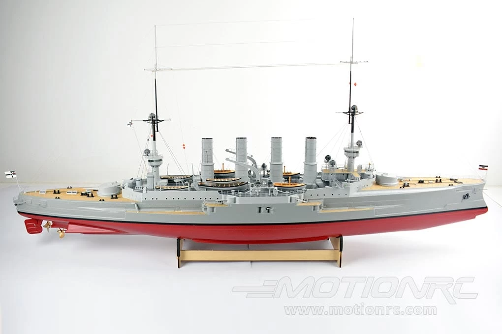 Bancroft Scharnhorst 1/100 Scale 1350mm (53") German Cruiser - RTR - Image 2