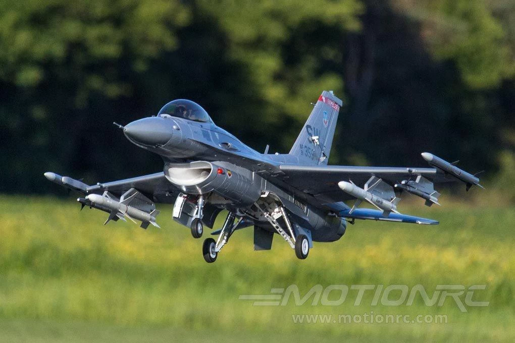 Freewing F-16C Super Scale High Performance 90mm EDF Jet - PNP - Image 6