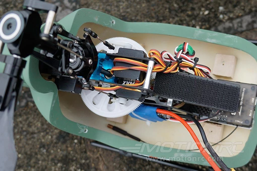 RotorScale UH-1A Huey Medic Green 450 Size Helicopter - PNP - Image 10