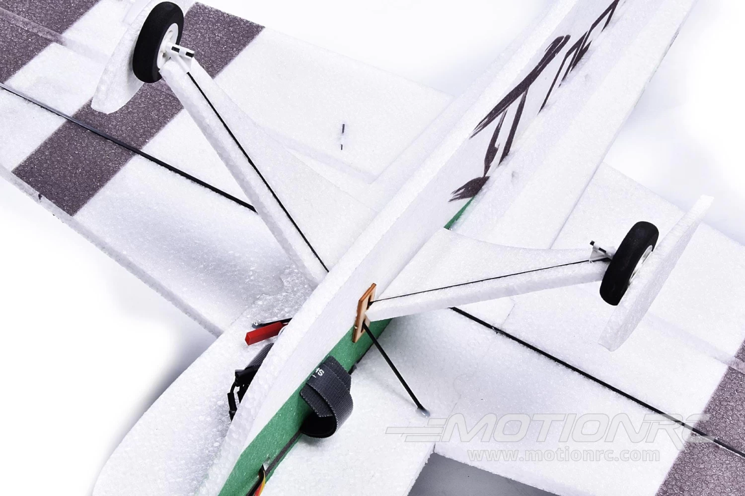 Skynetic Piaget II 3D 822mm (33.2") Wingspan - ARF BUNDLE - Image 10